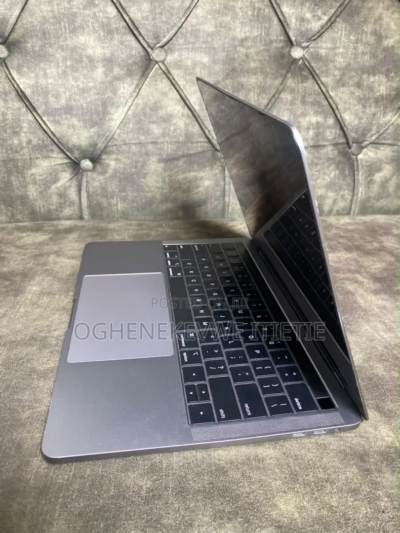 Laptop Apple MacBook Pro 2019 8GB Intel Core i5 SSD 500GB