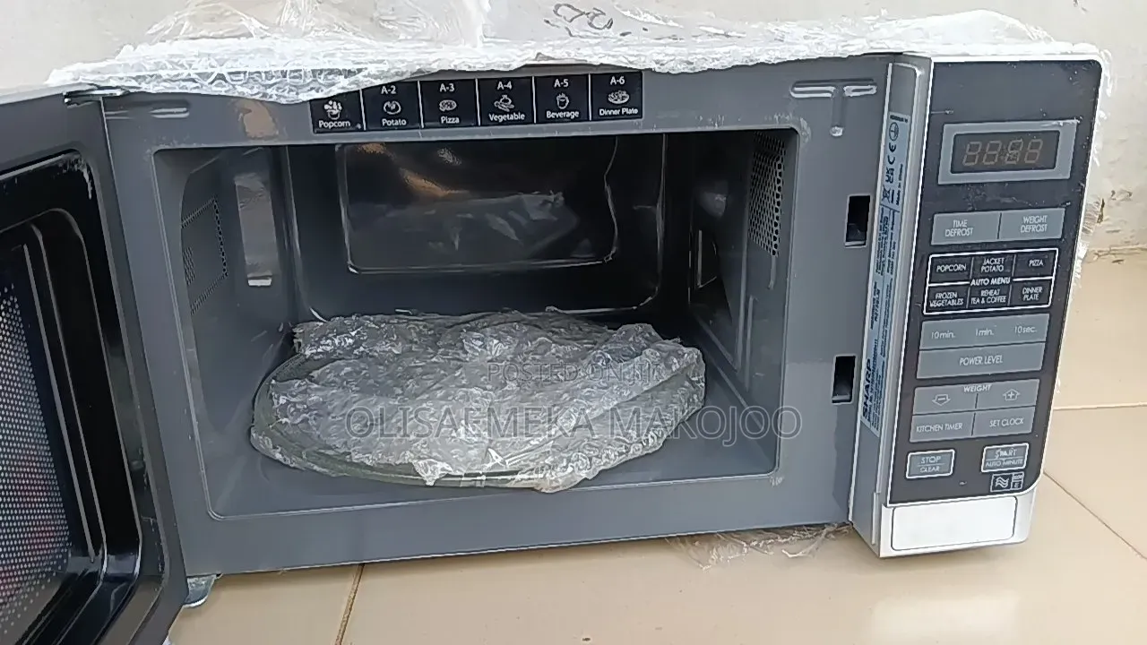 UK Samsung Smart Microwave