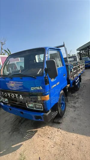Toyota Dyna 200