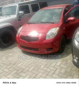 Toyota Yaris 2007 Red