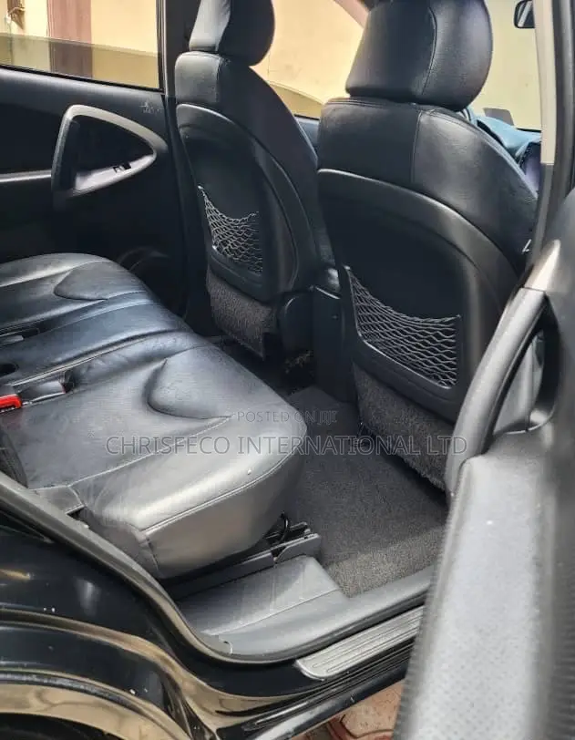 Toyota RAV4 2012 Black