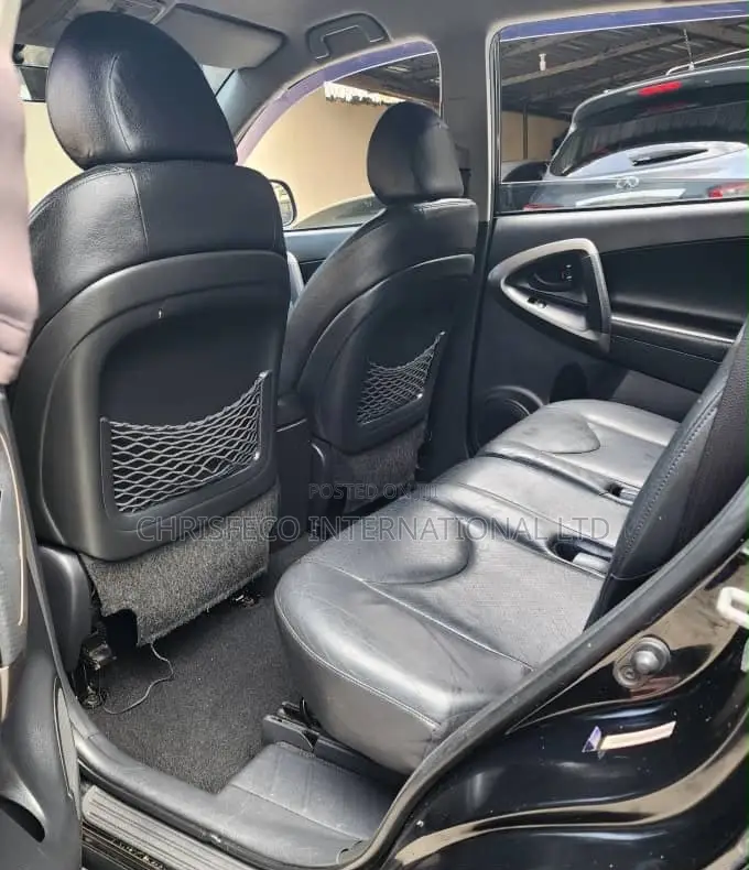 Toyota RAV4 2012 Black
