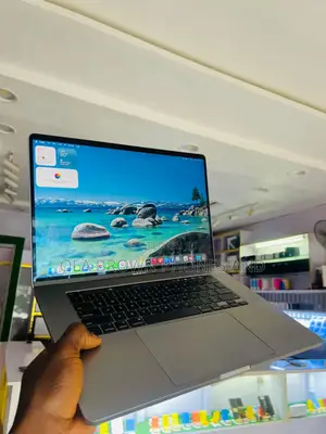 Laptop Apple MacBook Pro 2019 16GB Intel Core i7 SSD 512GB
