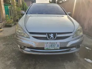 Peugeot 607 2012 Silver
