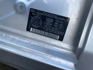 Hyundai Elantra 2011 Silver