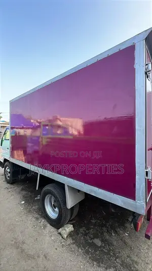 Toyota Dyna Cover Body