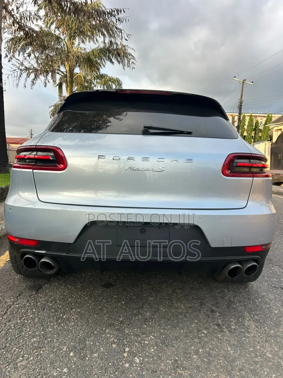 Porsche Macan Turbo 2016 Silver