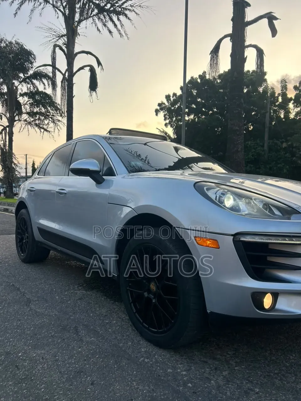 Porsche Macan Turbo 2016 Silver