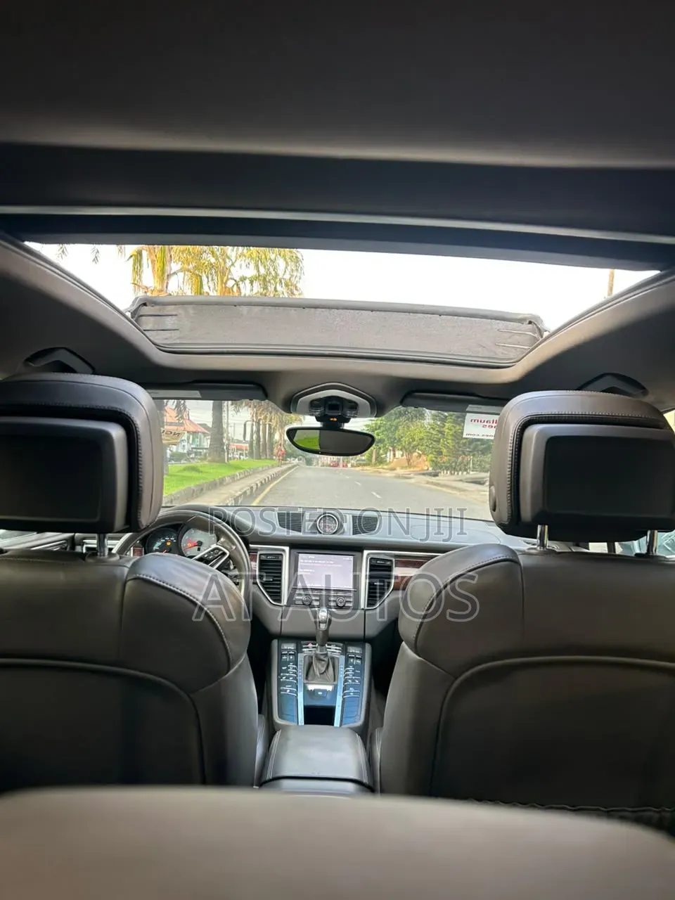 Porsche Macan Turbo 2016 Silver