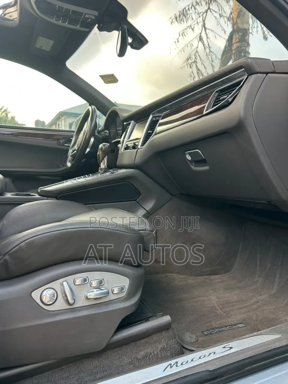 Porsche Macan Turbo 2016 Silver