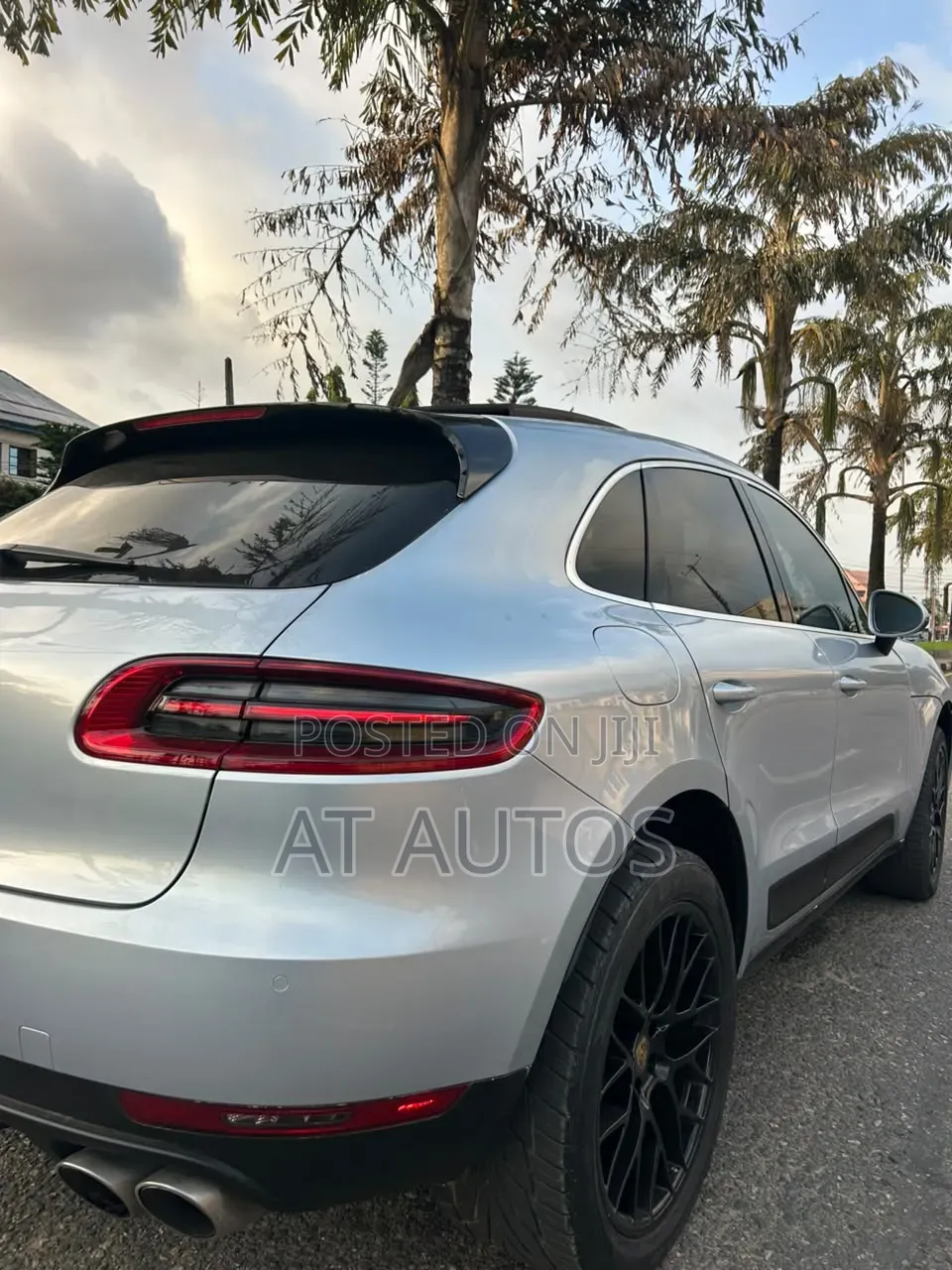 Porsche Macan Turbo 2016 Silver