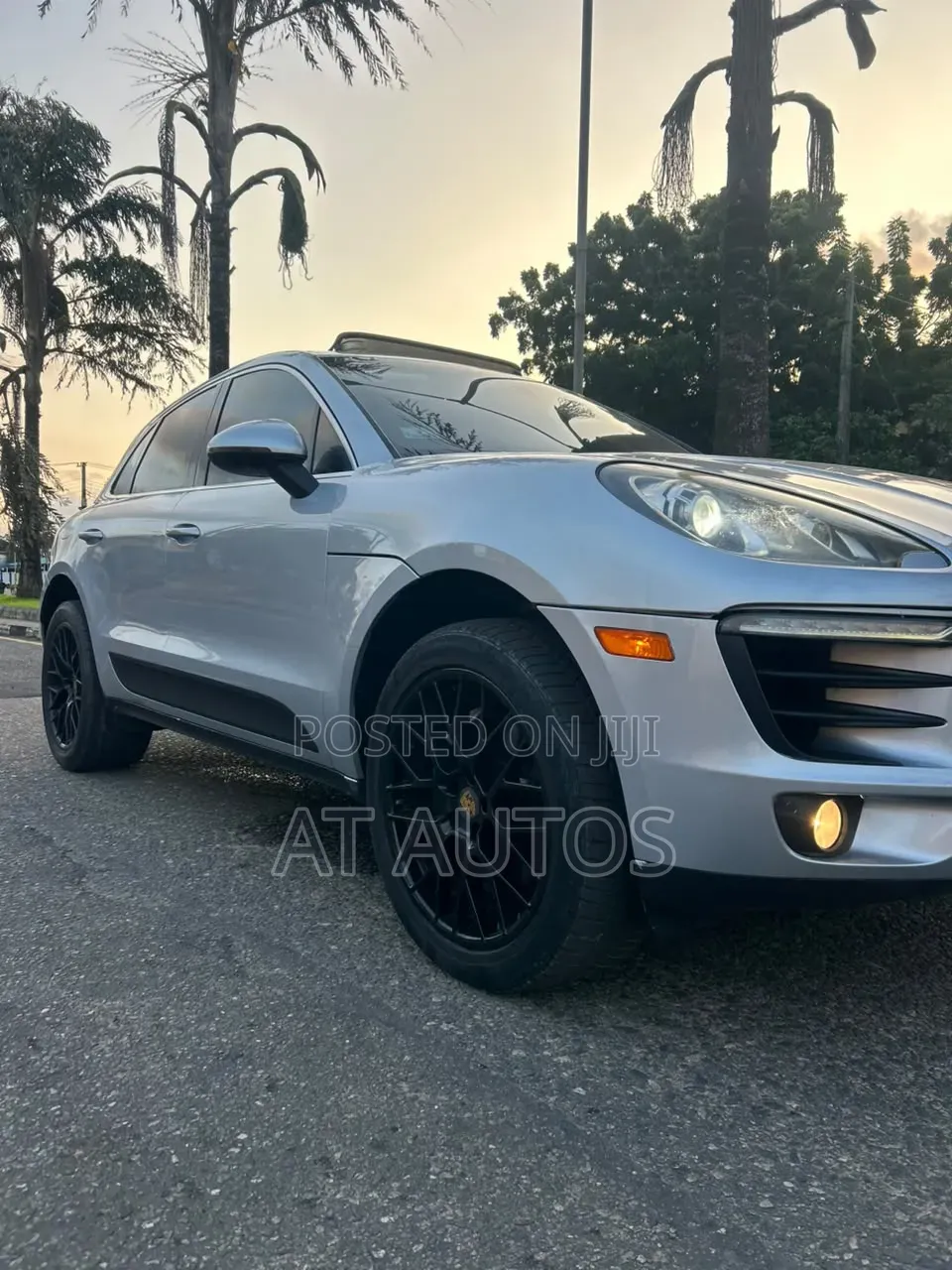 Porsche Macan Turbo 2016 Silver
