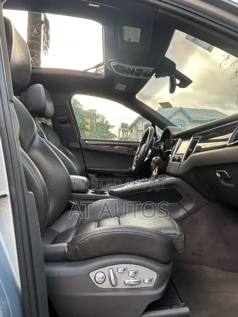 Porsche Macan Turbo 2016 Silver