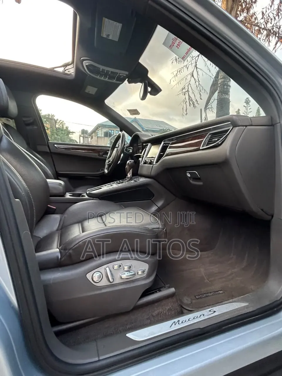 Porsche Macan Turbo 2016 Silver