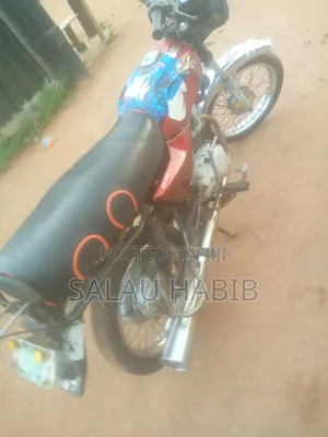 Bajaj Boxer 2022 Red