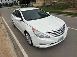 Hyundai Sonata 2012 White
