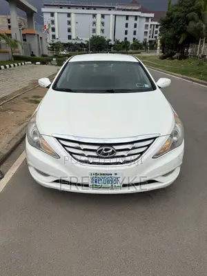 Hyundai Sonata 2012 White