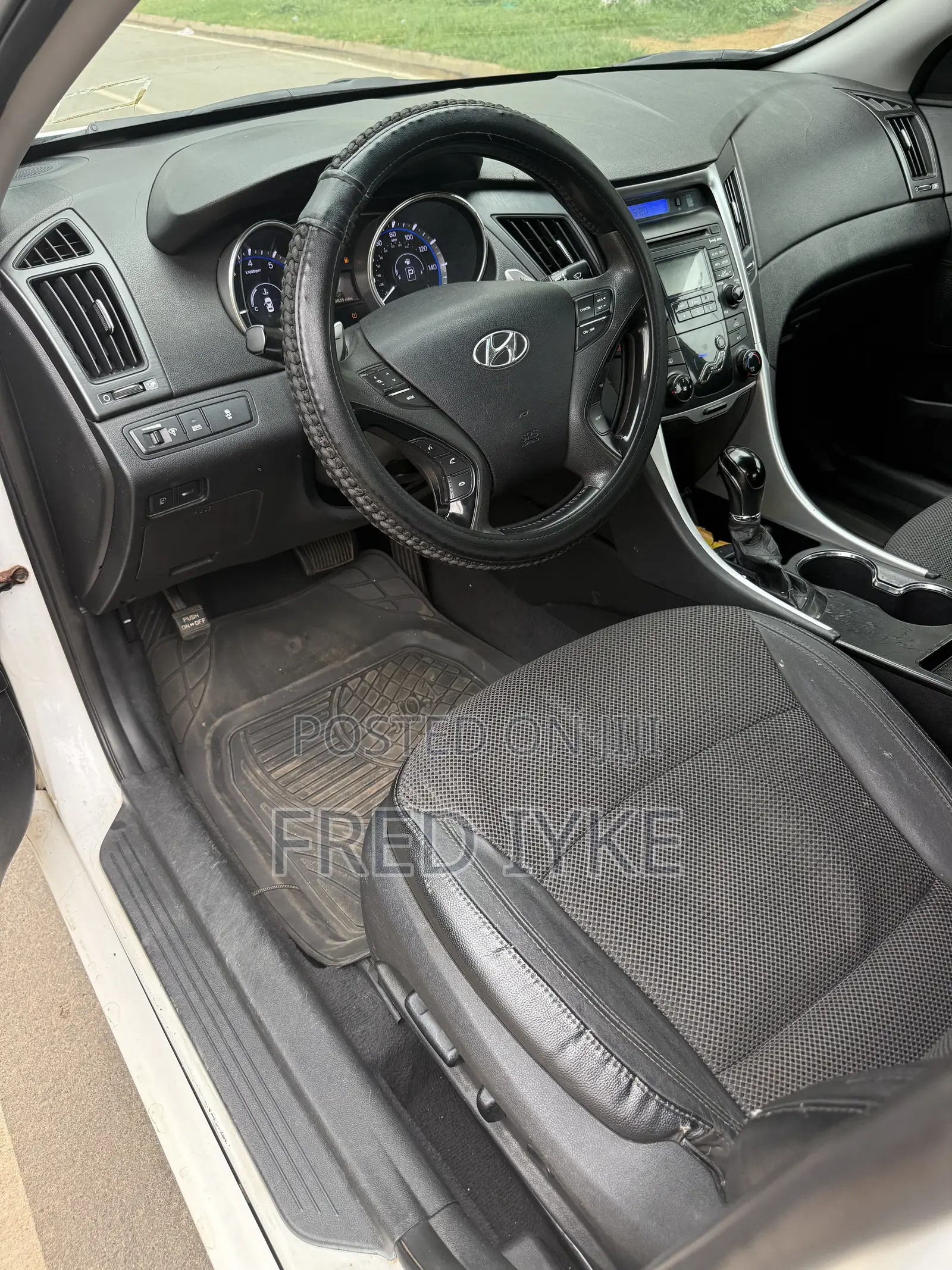 Hyundai Sonata 2012 White