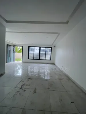 4bdrm Duplex in Seagate Estate, Ikate for rent