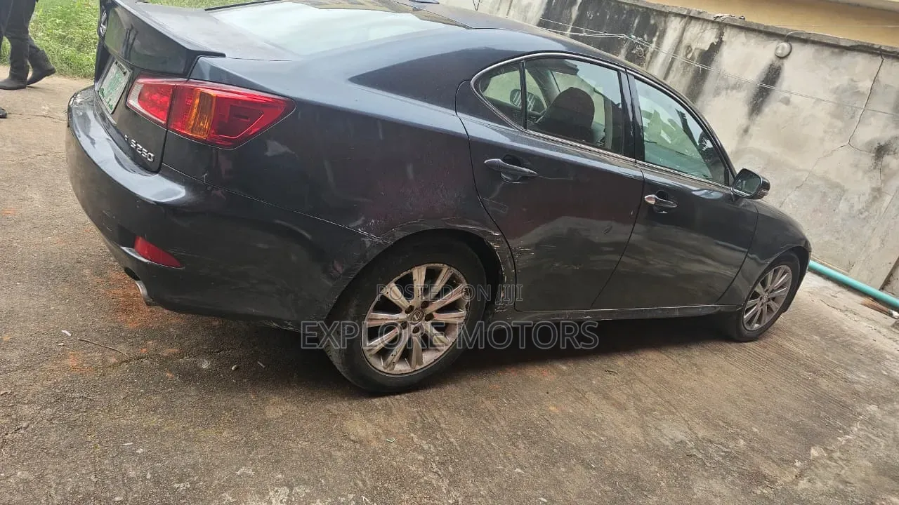 Lexus IS 2008 Gray