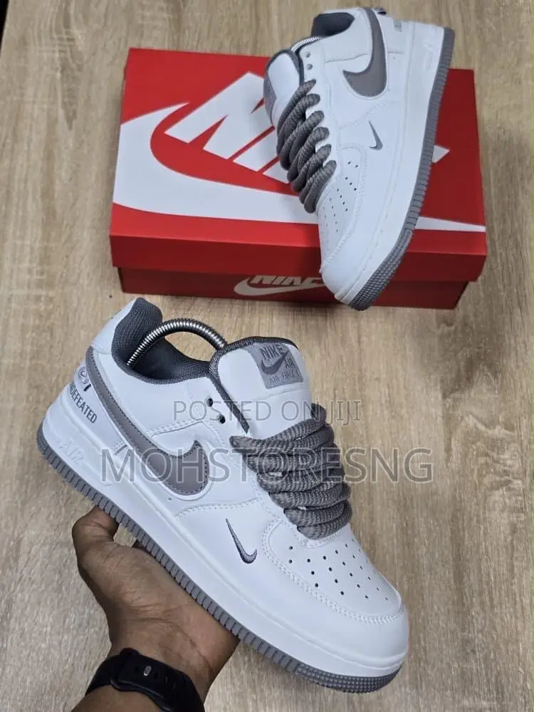 Nike Air Force