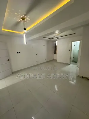 1bdrm Apartment in Lekki Phase 1 for rent