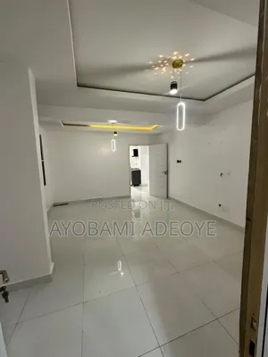 1bdrm Apartment in Lekki Phase 1 for rent