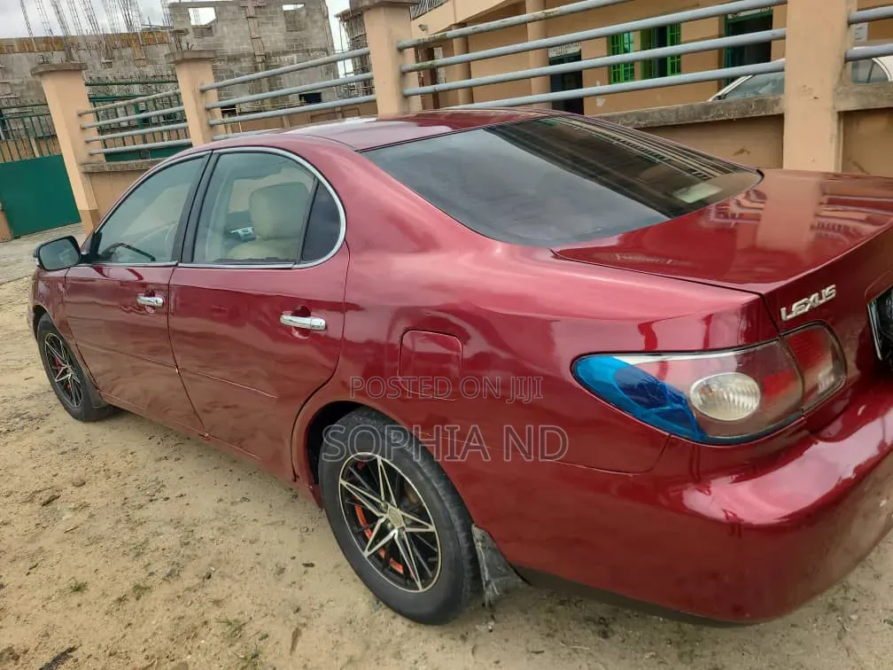 Lexus ES 2004 Red