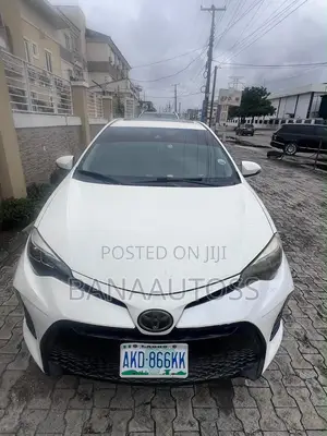 Toyota Corolla 2017 White