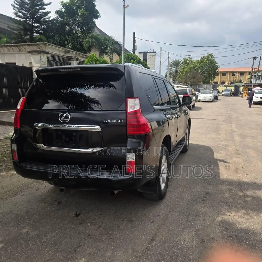 Lexus GX 2011 Black