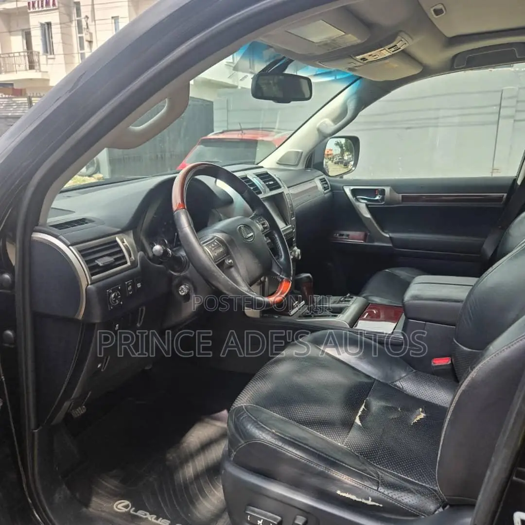 Lexus GX 2011 Black