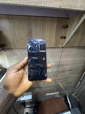 Tecno Spark 10C 128 GB Black