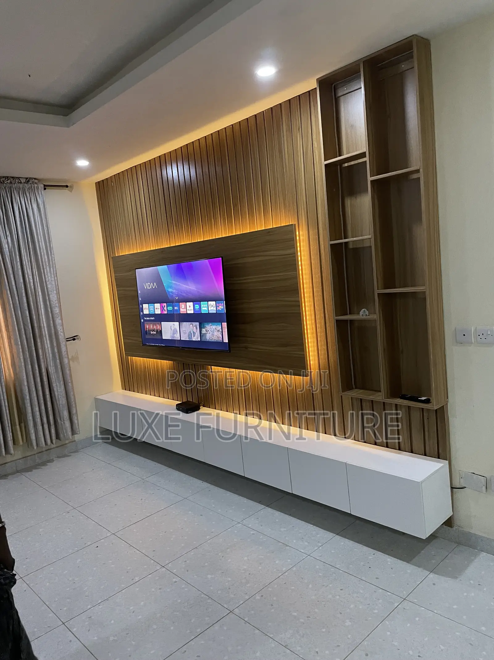 Prestige Wall Unit