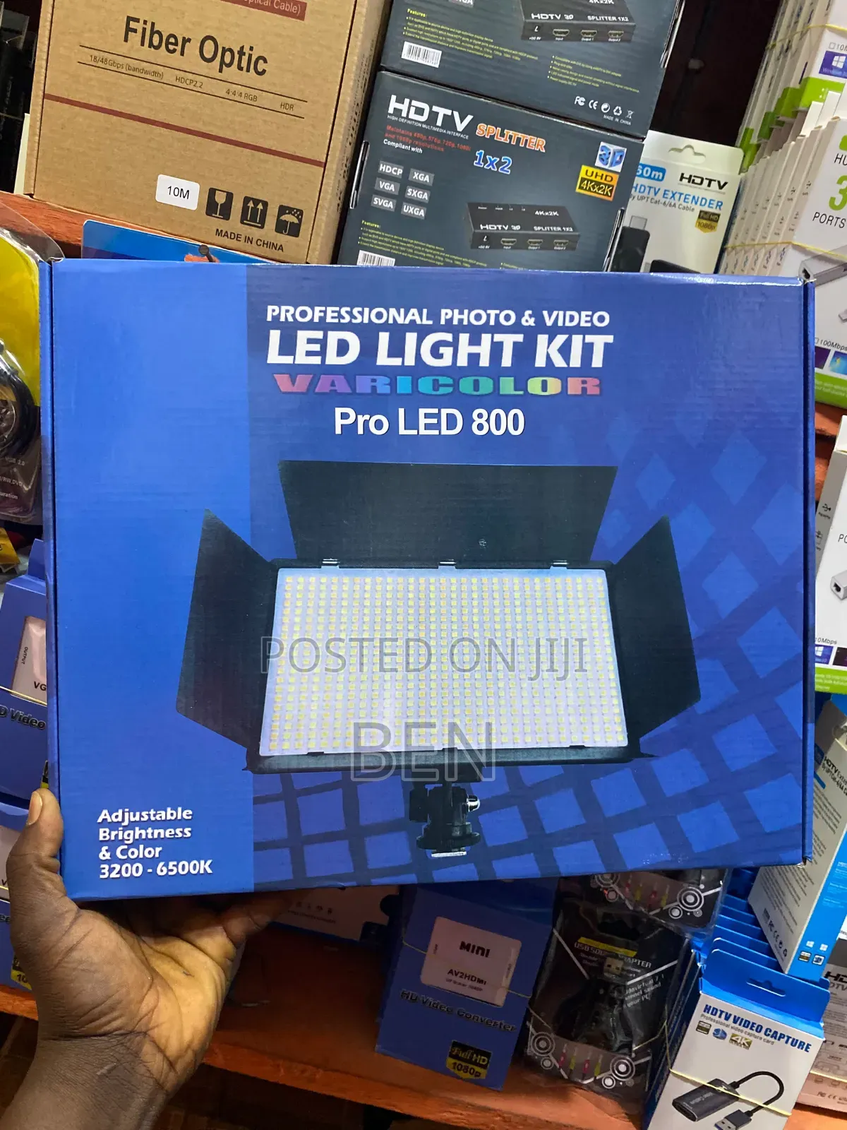 Varicolor LED Light Kit, Led 800pro With Tripod Stand
