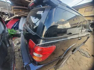Toyota Sequoia 2004 Black