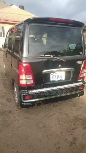 Daihatsu Hijet 2010 Black