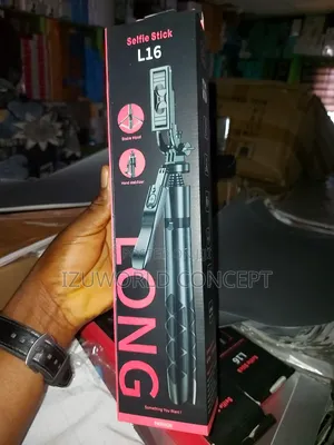 L16 Tripod Stand