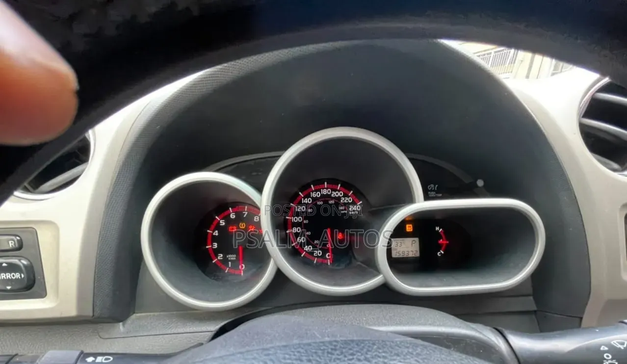 Toyota Matrix 2010 Gray
