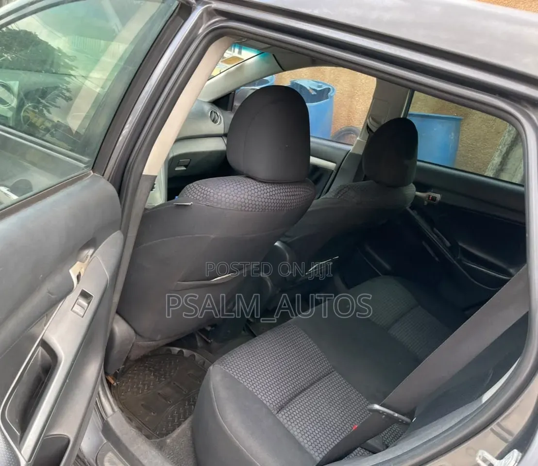 Toyota Matrix 2010 Gray