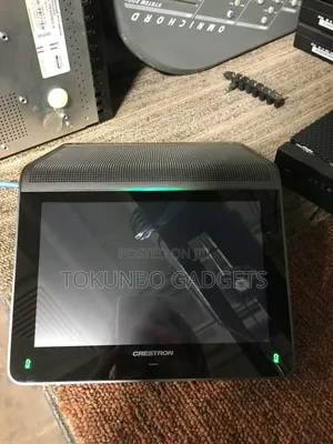 Crestron UC-2-I Table Top Touch Panel Conference System Teams