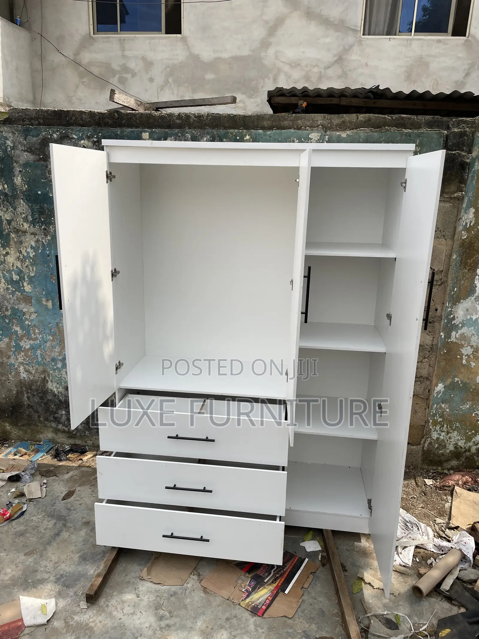 5ft by 7ft Wardrobe