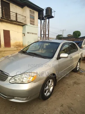 Toyota Corolla Altis 2005 Gray