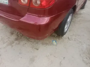 Toyota Corolla 2005 Red