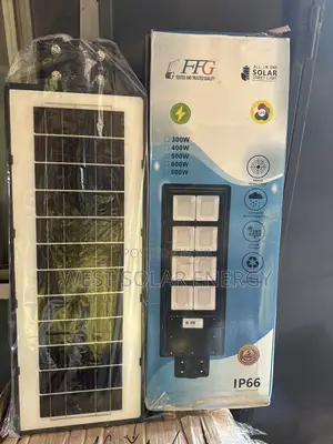 FFG 800W All-in-One Solar Street Lights