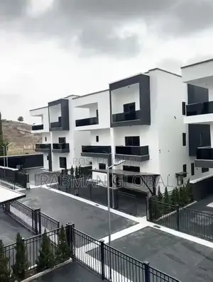 5bdrm Duplex in Katampe Extension for sale