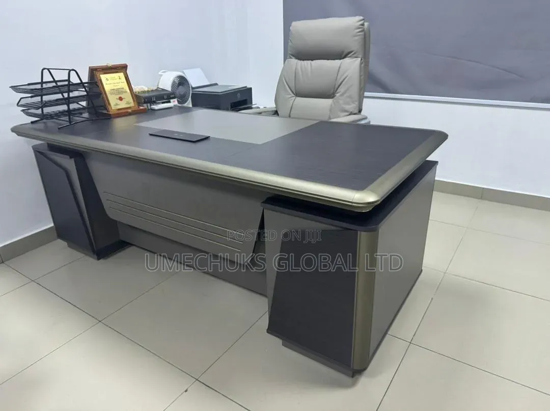 Executive Manager's Desk