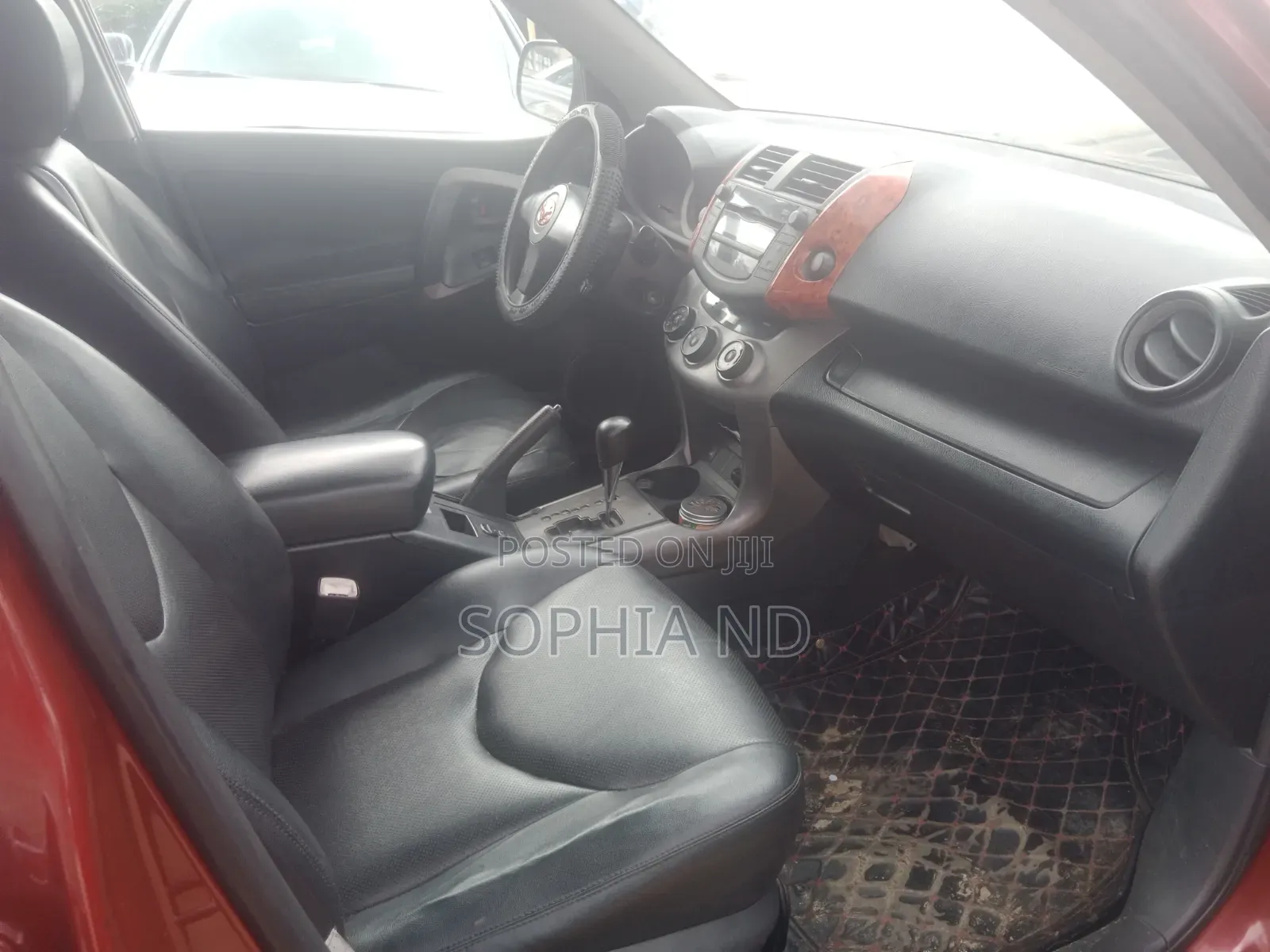 Toyota RAV4 2009 Red
