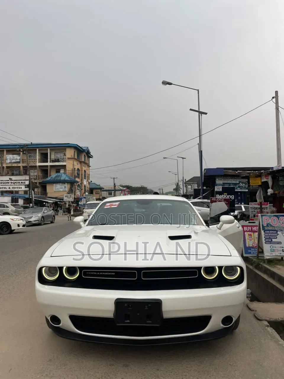 Dodge Challenger 2016 White