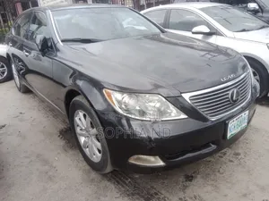 Lexus GS 2013 Brown