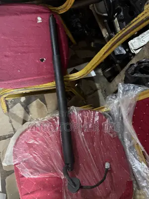 Booth Shock or Liftgate Explorer 2020,2021, 201